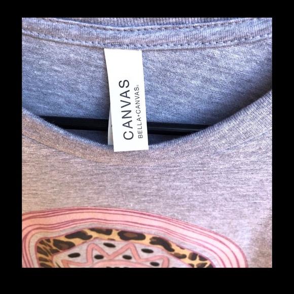 Brand new boutique Mama t shirt - Picture 3 of 3